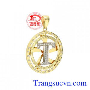 Vừa mang một chút thời trang, vừa toát lên được vẻ điển trai và khỏe khoắn cho người đeo.