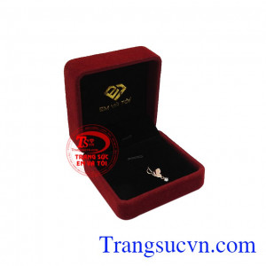 Mặt dây hồ điệp vàng hồng nhận đặt chế tác theo yêu cầu. 