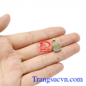 Chính vì vậy, bạn có thể dành tặng chiếc mặt dây này cho người thân hoặc bạn bè vào dịp sinh nhật. Mặt dây túi tiền aquamarine tài lộc