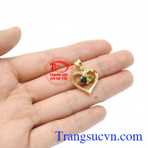Sản phẩm có thể đặt chế tác theo yêu cầu. Mặt dây vàng trái tim yêu thương