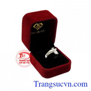 Nhẫn bạc jesus tinh tế nam tính.