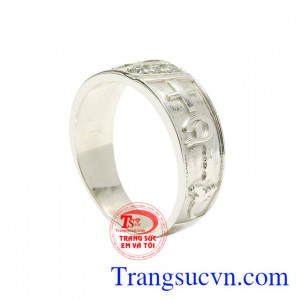Nhẫn nam thánh giá được nhiều khách hàng ưa chuộng, phù hợp với nhiều độ tuổi khác nhau.