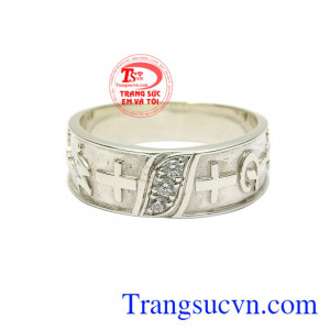 Thiết kế trẻ trung mang đến vẻ điển trai hợp thời trang cho phái mạnh.