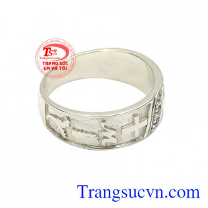 Nhẫn bạc thánh giá bình an nhận đặt chế tác theo yêu cầu của khách hàng, thanh toán an toàn.