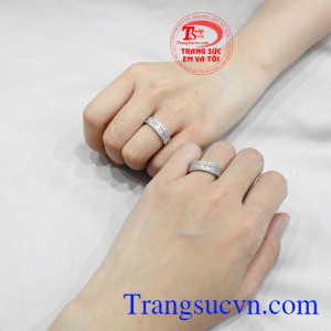 Nhẫn cưới hạnh phúc vàng trắng