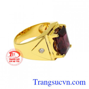 Nhẫn nam Granat chất lượng đẹp.