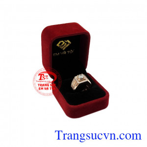 Nhẫn nam kim cương vàng hồng có thể đặt chế tác theo yêu cầu.
