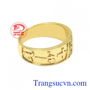 Sản phẩm chế tác từ vàng tây 18k bền đẹp và sáng bóng. Nhẫn nam thời trang vàng tây