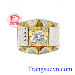 Kết hợp vàng trắng cùng vàng màu giúp chiếc nhẫn càng thêm nổi bật và thu hút. Nhẫn nam vàng mặt đá