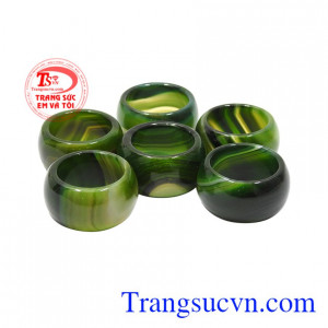 Nhẫn ngọc mã não đại cát