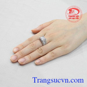 Nhẫn nữ đẳng cấp vàng trắng