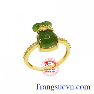 Nhẫn nữ nephrite tiền tài đẹp