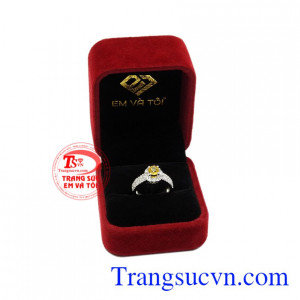 Nhẫn nữ vàng trắng saphir đẹp tinh tế.