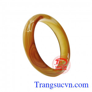 Đá mã não mang đến may mắn và tài lộc. Vòng ngọc mã não thịnh vượng