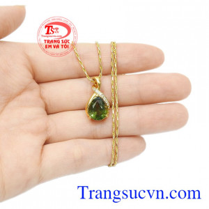 Bộ mặt dây Saphir thanh lịch đẹp.