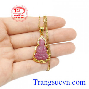 Bộ dây chuyền mặt quan âm là món quà tuyệt vời cho người thân và bạn bè vào những dịp ý nghĩa
