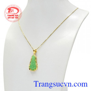 Vì vậy bộ dây chuyền phật quan âm được nhiều người lựa chọn làm lá bùa hộ mệnh cho bản thân