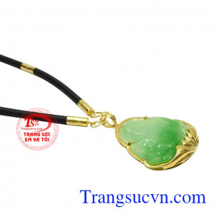 Mặt phật di lặc chạm khắc từ ngọc cẩm thạch thiên nhiên, tinh tế và ấn tượng. Bộ trang sức di lặc jadeite an khang