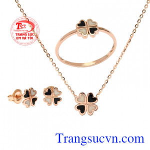 Mỗi sản phẩm đều tạo nên một nét nổi bật giúp chủ nhân luôn thu hút.