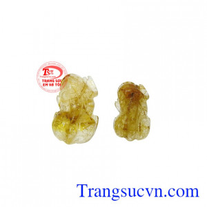 Cặp tỳ hưu phú quý thạch anh tóc là sản phẩm mới của trang sức Em và Tôi hiện đang được nhiều khách hàng ưa chuộng.