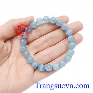 Ngoài ra, aquamarine còn giúp giảm trừ một số bệnh về da liễu, dạ dày và các bệnh về dị ứng. Chuỗi tay aquamarine 8 ly đẹp
