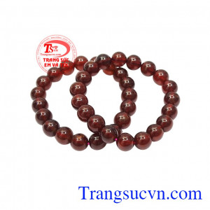 Sản phẩm được giao hàng trên toàn quốc. Chuỗi tay garnat mệnh hỏa