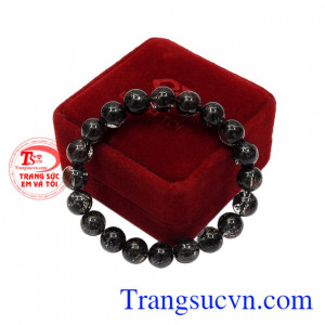 Chuỗi thạch anh tóc 10 ly lộc phát thương hiệu Em và Tôi phù hợp với mọi lứa tuổi, giao hàng nhanh trên toàn quốc.