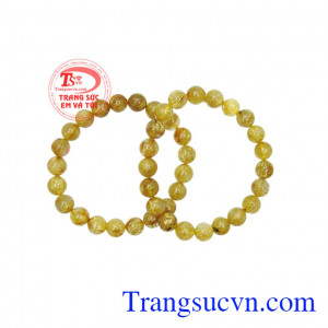 Thạch anh tóc thiên nhiên hợp phong thủy, thích hợp để làm quà tặng cho người thân và bạn bè. Chuỗi thạch anh tóc mệnh kim 9 ly