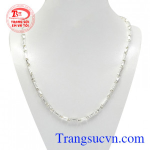 Dây chuyền bạc ấn tượng phái mạnh