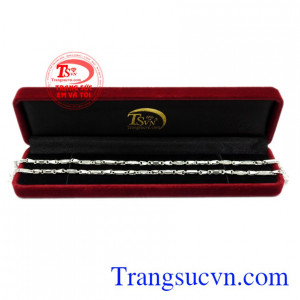 Dây chuyền bạc nam lãng tử bền đẹp, giao hàng toàn quốc. 