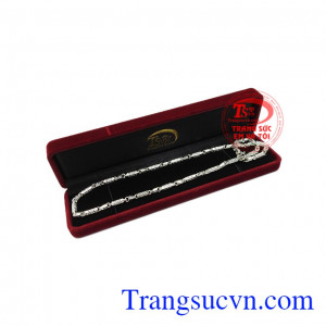 Dây chuyền bạc nam tính độc đáo