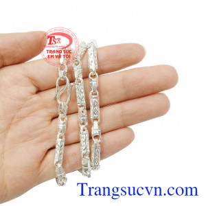 Dây chuyền bạc nam tính độc đáo đẹp.