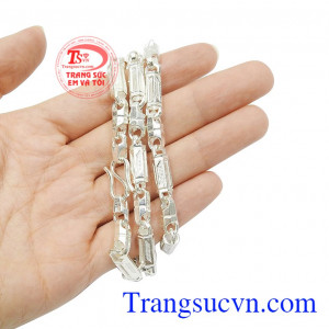 Dây chuyền bạc phái mạnh đẹp chất lượng, giao hàng tận nơi.