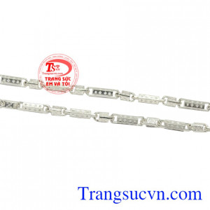 Dây chuyền bạc thăng tiến nhận đặt chế tác theo yêu cầu. 