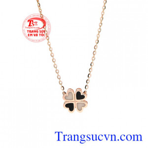 Sản phẩm sẽ là một món quà ý nghĩa dành tặng cho một nửa yêu thương.