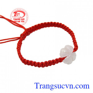 Từ xa xưa ngọc cẩm thạch đã được các bậc vương tôn quý tộc, hay phú ông yêu thích.
