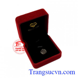 Hoa hồng thạch anh khói thiên nhiên.