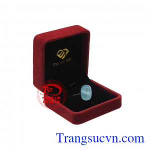Lu thống aquamarine thiên nhiên có thể làm mặt dây hoặc lắc tay. 
