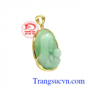 Chiếc mặt dây này sẽ là sự lựa chọn hoàn dành cho những ai mang mệnh Mộc hay mệnh Hỏa.