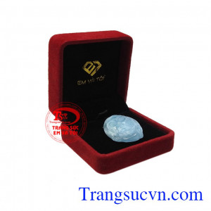 Mặt chúa Giê-su aquamarine