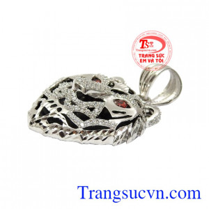 Mặt dây bạc hổ dũng mãnh giao hàng trên toàn quốc.