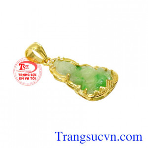 Phật Bà Quan Âm là hiện thân của trí tuệ, từ bi và sự giác ngộ, mang lại bình an, may mắn cho chúng sinh