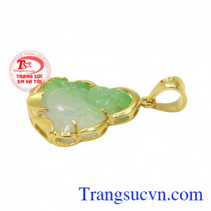 Mang mặt phật cẩm thạch bên người còn có thể cầu mong sự bình an và thịnh vượng. Mặt phật di lặc jadeite an bình