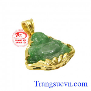 Ngọc cẩm thạch luôn được nhiều khách hàng yêu thích bởi đây là loại ngọc quý, mang đến sự bình an cho người dùng. Mặt phật di lặc jadeite an nhiên