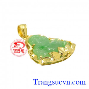 Trong văn hóa tâm linh, phật di lặc xua tan buồn phiền, mang đến sự vui vẻ và hoan hỉ. Mặt phật di lặc may mắn jadeite