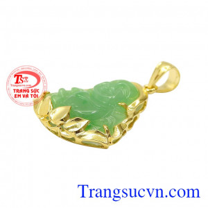 Chính vì vậy, các sản phẩm chế tác hình phật di lặc được rất nhiều khách hàng yêu thích và lựa chọn. Mặt phật di lặc may mắn jadeite