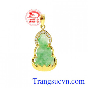 Mặt phật Quan Âm an vui ngọc cẩm thạch thiên nhiên bọc vàng 14k chất lượng cao