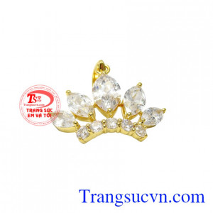 Mặt vương miện nữ hoàng nhận giao hàng toàn quốc,nhanh chóng an toàn.
