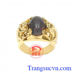 Thiết kế theo công nghệ hiện đại mang đến chiếc nhẫn vừa phong cách, vừa nam tính và hợp thời trang. Nhẫn nam opal tuổi dần