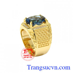 Nhẫn nam topaz ấn tượng nhận đặt chế tác theo yêu cầu của khách hàng.